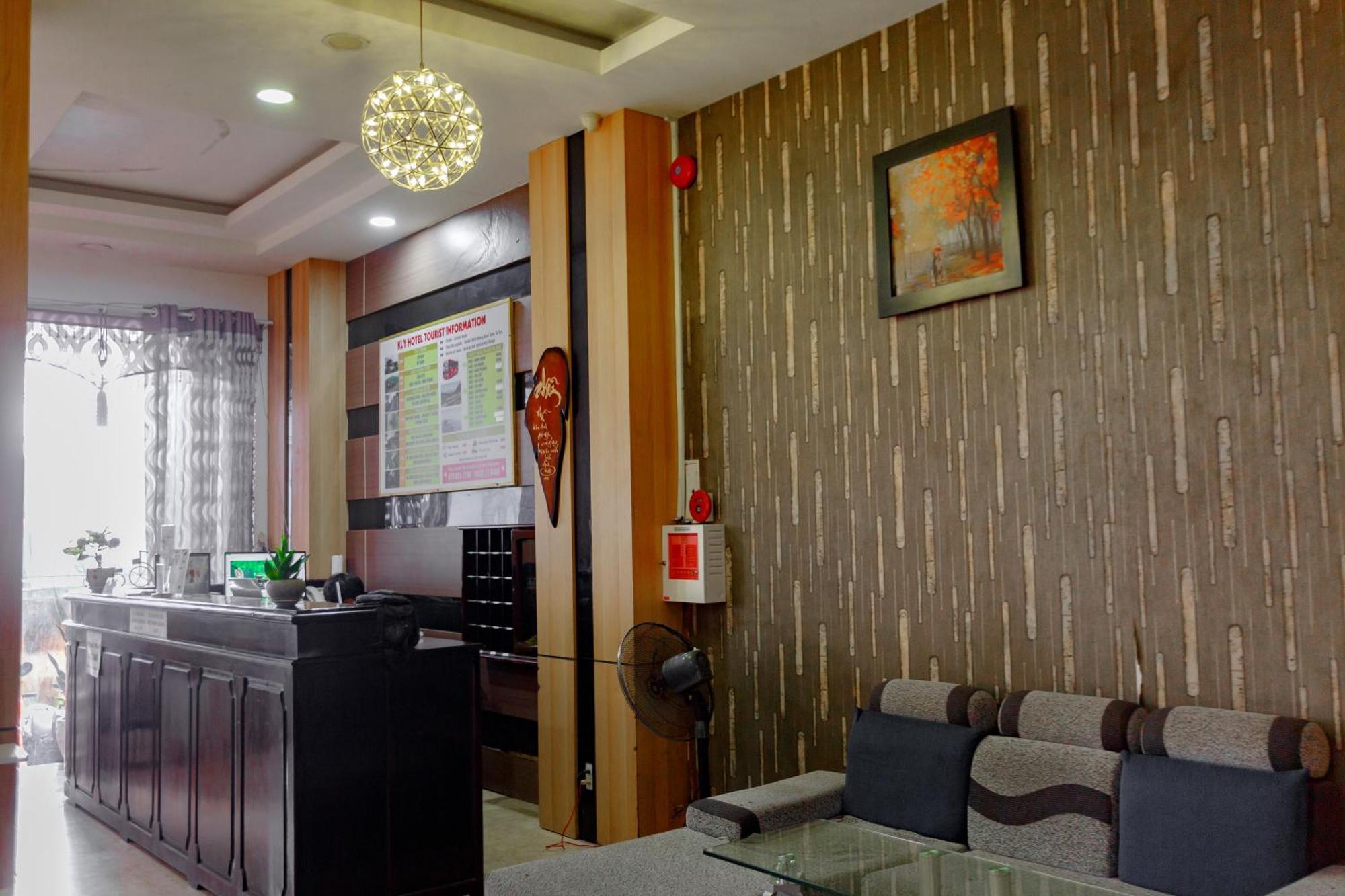 Kly Hotel Hue Exterior foto