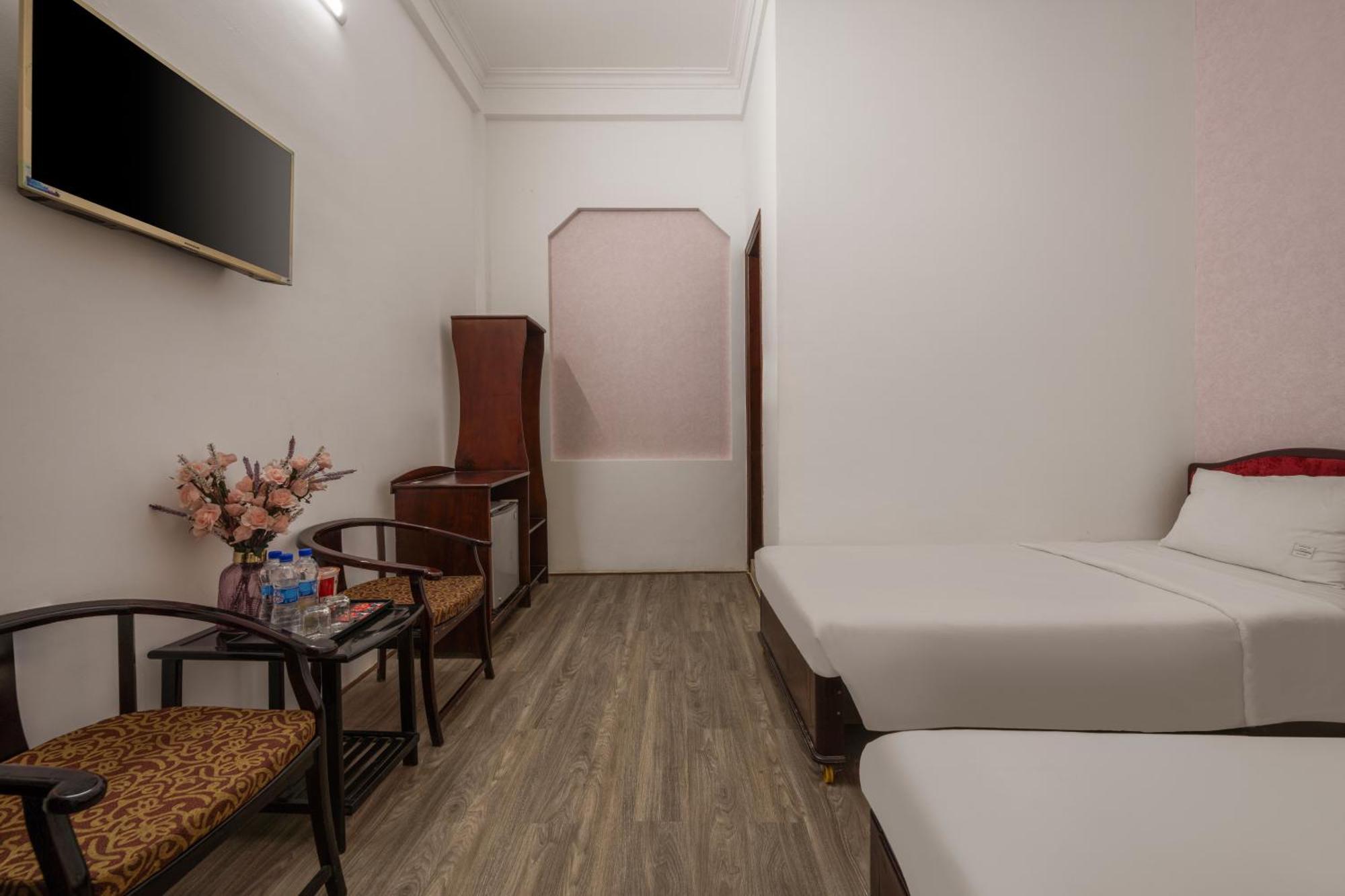 Kly Hotel Hue Exterior foto