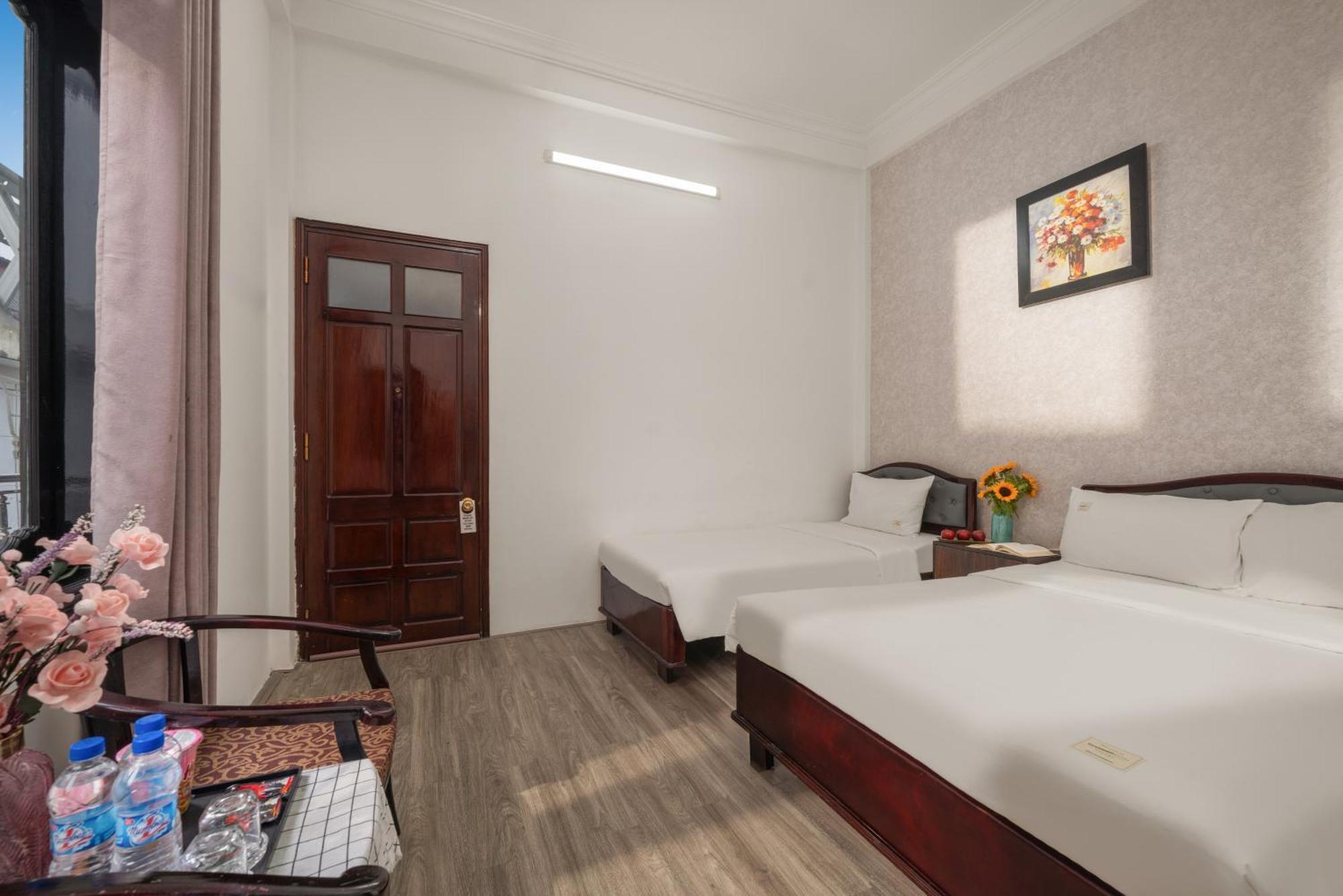 Kly Hotel Hue Exterior foto